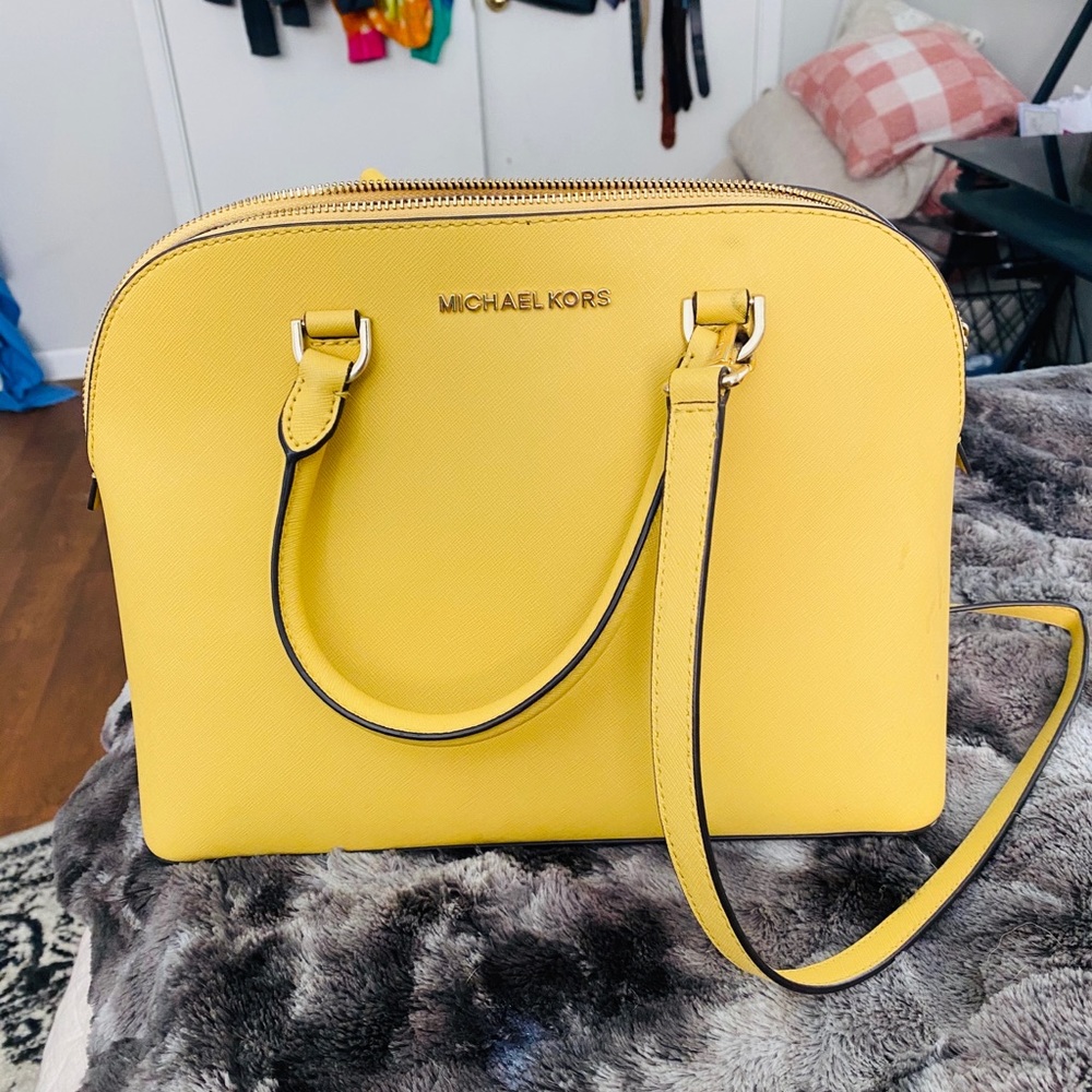 MK purse